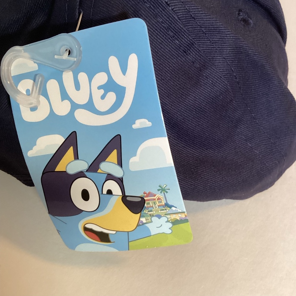 Berkshire Fashions Kids Cap with Bluey Logo and Embroidered Bluey and Bingo  NWT - Picture 5 of 8